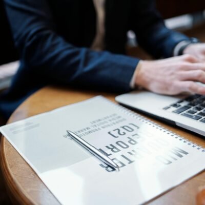 pexels-jack-sparrow-5917564