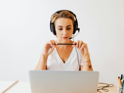 pexels-karola-g-5239942